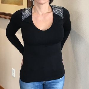 Vince Camuto black silver studded XS top